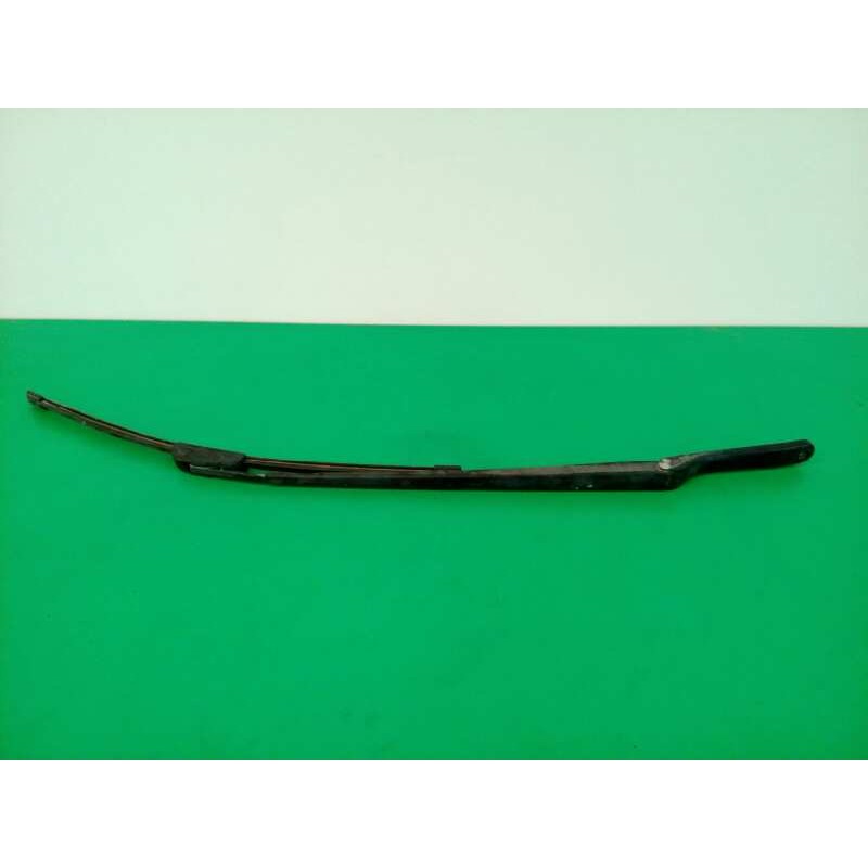 Recambio de brazo limpia delantero derecho para bmw x5 (e53) 3.0d referencia OEM IAM 7075612  