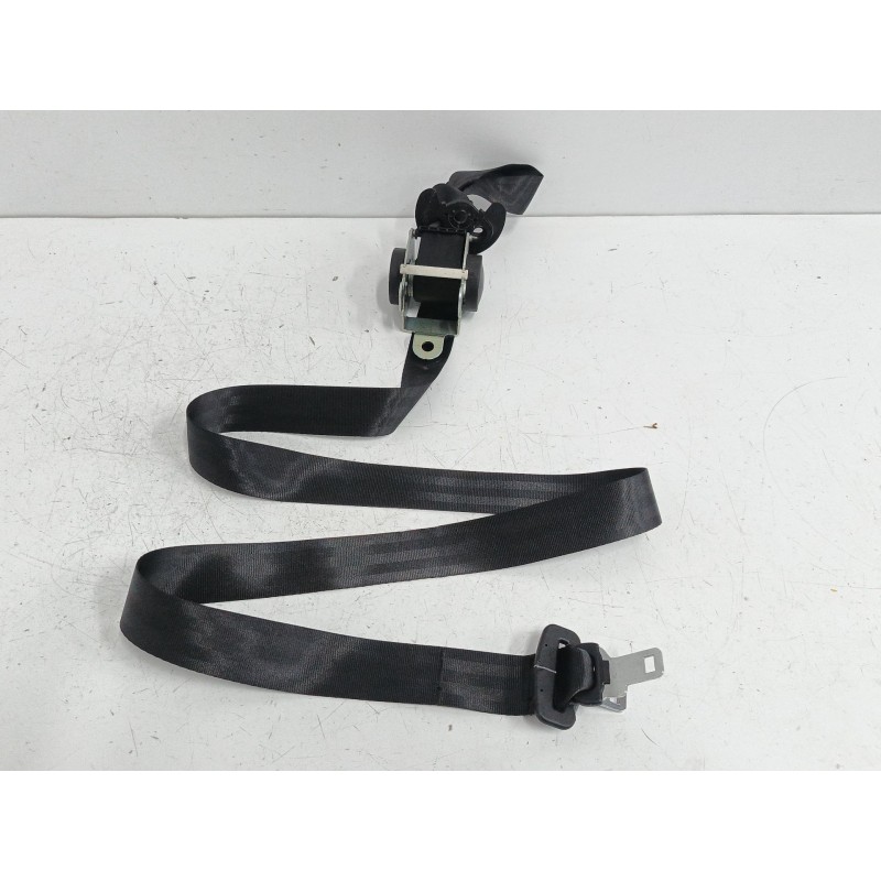 Recambio de cinturon seguridad trasero central para peugeot 308 sw i (4e_, 4h_) 1.6 16v referencia OEM IAM 0407165 0407165 
