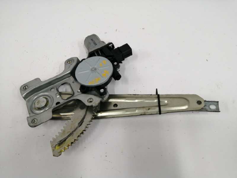 Recambio de elevalunas trasero derecho para mitsubishi lancer sportback (cx) 1.5 cat referencia OEM IAM 5743A109 Recambio de elevalunas trasero derecho para mitsubishi lancer sportback (cx) 1.5 cat referencia OEM IAM 5743A109