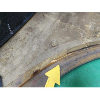 Recambio de aleta delantera izquierda para volkswagen touareg (7la) tdi r5 referencia OEM IAM 7L6821105B OBSERVAR FOTOS 