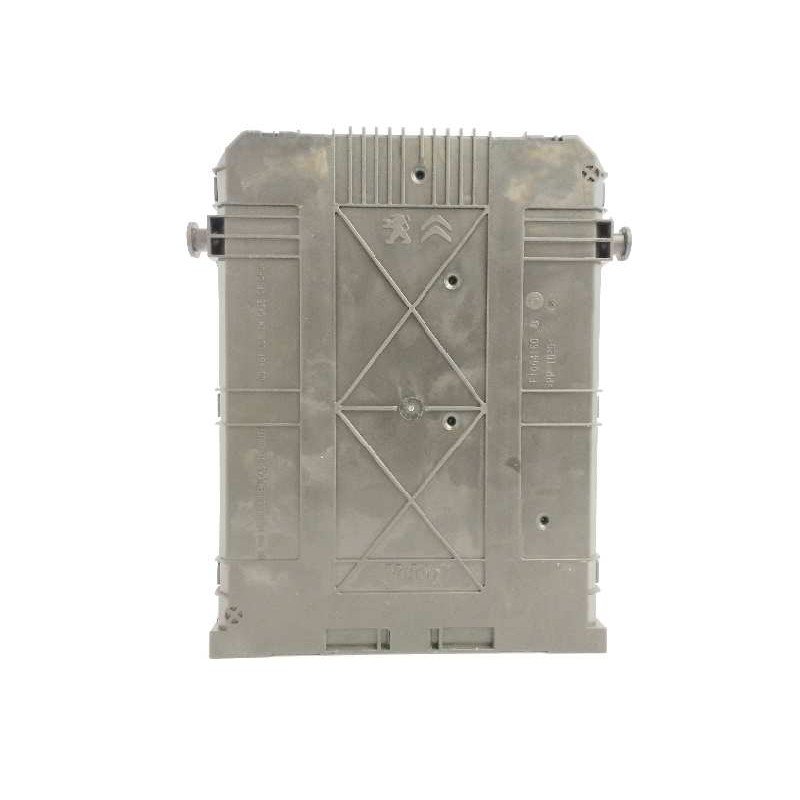 CAJA RELES / FUSIBLES E1172508