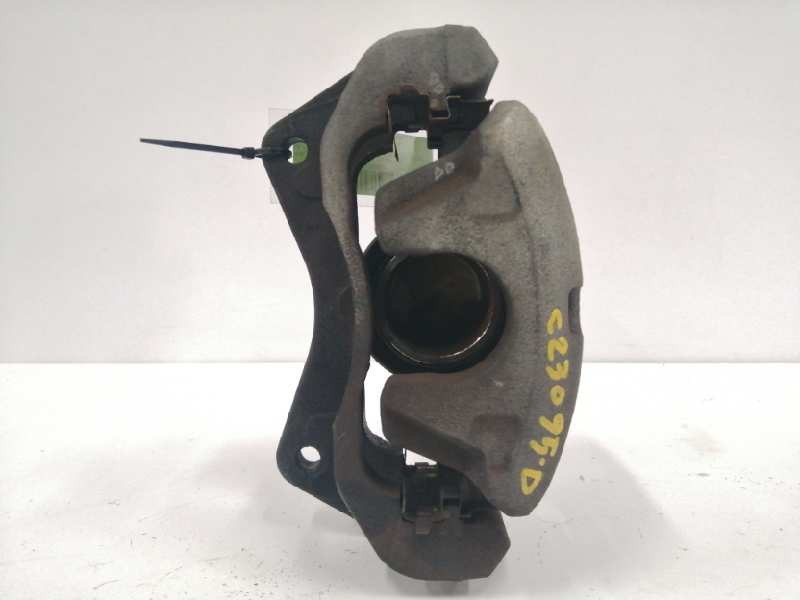 Recambio de pinza freno delantera derecha para mitsubishi lancer sportback (cx) 1.5 cat referencia OEM IAM 4605A860  