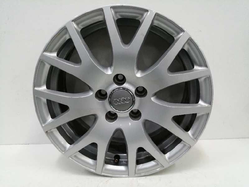 Recambio de llanta para audi a3 (8p) 2.0 tdi referencia OEM IAM 8J0601025G 7JX17EH2 ET47 35739BMB