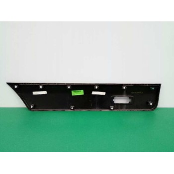 Recambio de moldura para hyundai h350 kasten 2.5 crdi cat referencia OEM IAM 8745659000 TRASERA DERECHA 