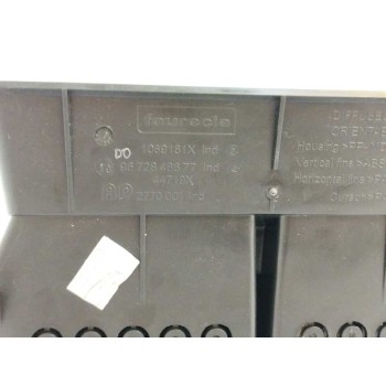 Recambio de rejilla aireadora para peugeot 208 1.2 12v e-thp referencia OEM IAM 9672848677 CENTRAL 1089181X