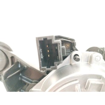 Recambio de motor limpia trasero para peugeot 208 1.2 12v e-thp referencia OEM IAM 9673251380 W000020794 