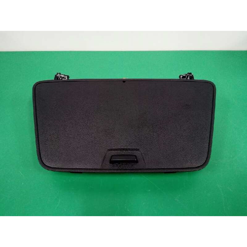 Recambio de guantera para hyundai h350 kasten 2.5 crdi cat referencia OEM IAM 84770590100 SALPICADERO 