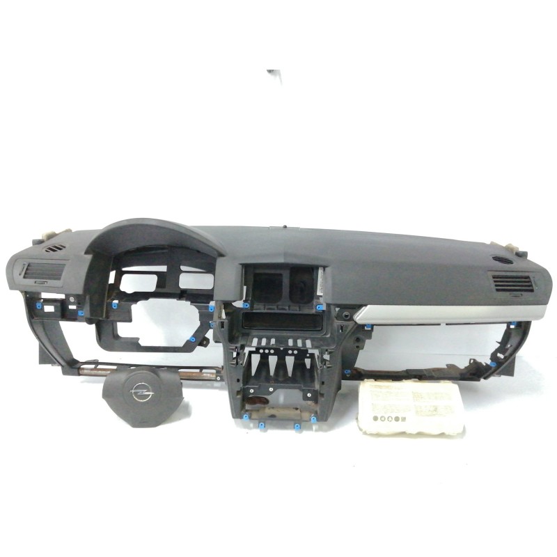 Recambio de salpicadero para opel astra gtc 16v referencia OEM IAM 13113829 13111344 24451349