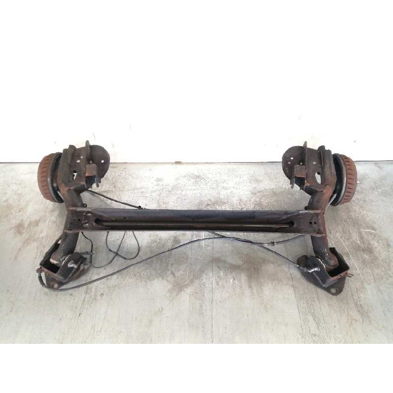 PUENTE TRASERO 555115608R