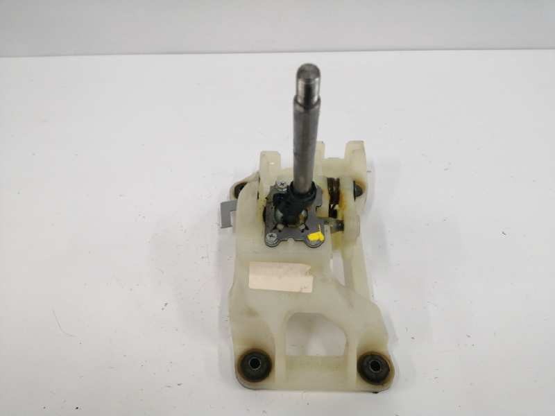 Recambio de palanca cambio para kia cee´d 1.6 crdi cat referencia OEM IAM 437001H200 Recambio de palanca cambio para kia cee´d 1.6 crdi cat referencia OEM IAM 437001H200
