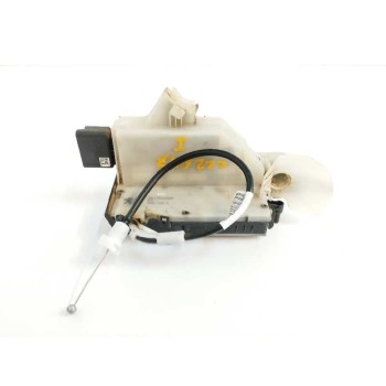 Recambio de cerradura puerta delantera izquierda para peugeot 208 1.2 12v e-thp referencia OEM IAM 9812500880  