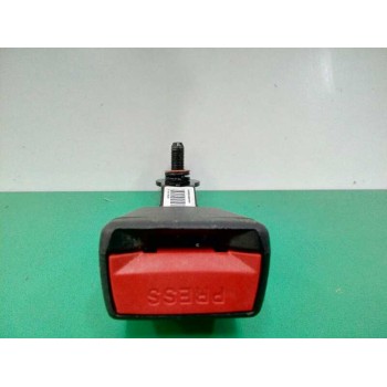 Recambio de enganche cinturon derecho para hyundai h350 kasten 2.5 crdi cat referencia OEM IAM 8988959600TRY  
