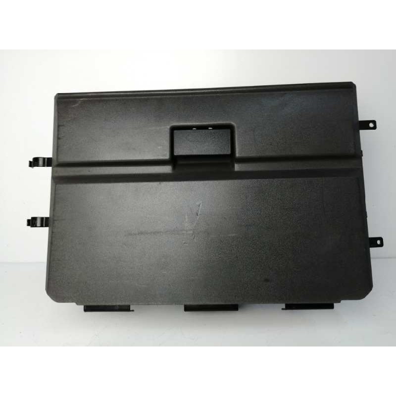 Recambio de guantera para iveco daily ka 2.3 diesel cat referencia OEM IAM 3000202 Recambio de guantera para iveco daily ka 2.3 diesel cat referencia OEM IAM 3000202