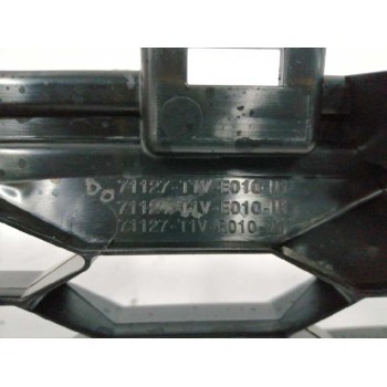 Recambio de rejilla delantera para honda cr-v referencia OEM IAM 71127T1VE010M1  