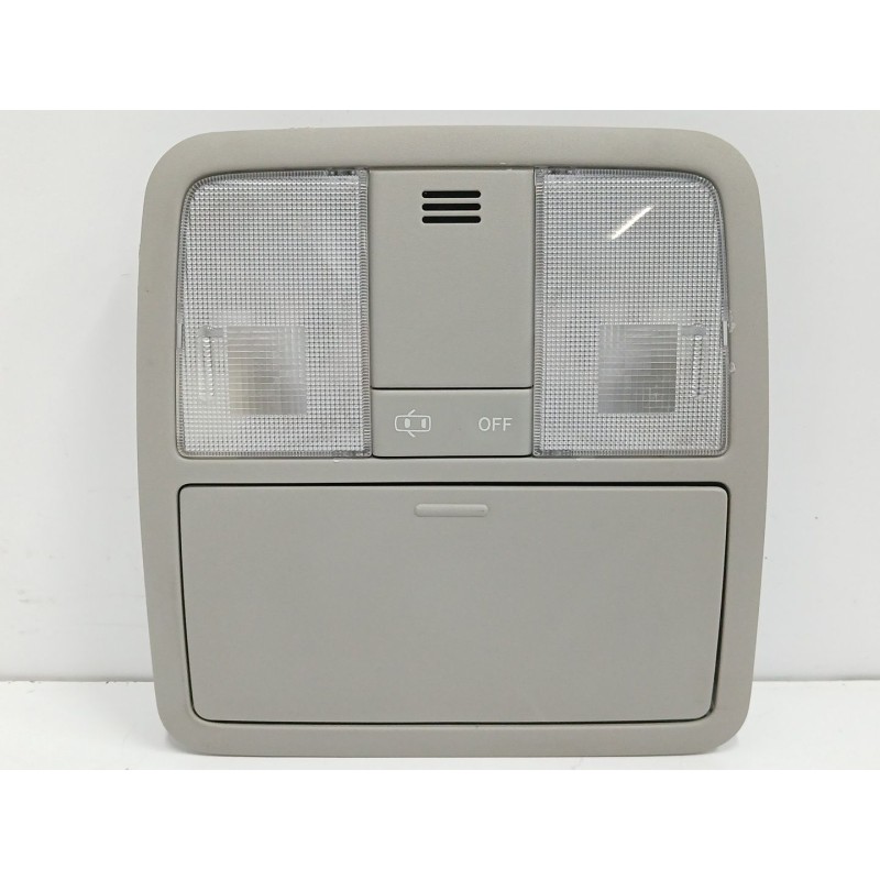 Recambio de luz interior para toyota auris (_e18_) 1.2 (nre185_) referencia OEM IAM 8126002480AD  2JM01103301
