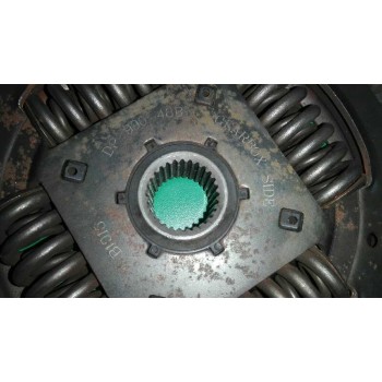 Recambio de kit embrague para volkswagen jetta (1k2) trendline referencia OEM IAM DP99048B CA77248B 