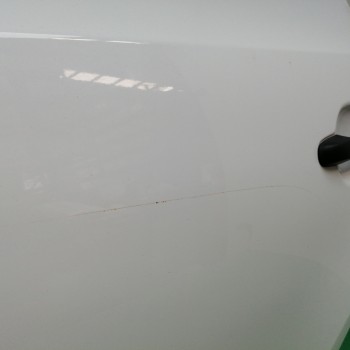 Recambio de puerta trasera izquierda para hyundai i30 1.4 cat referencia OEM IAM  OBSERVAR FOTOS 