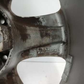 Recambio de llanta para mercedes-benz clase c (w203) berlina 2.2 cdi cat referencia OEM IAM A2114014502 7,5JX16H2 ET42 5H 5X112