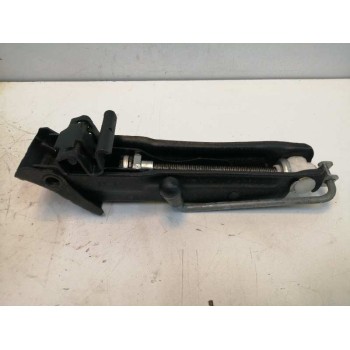 Recambio de neumatico repuesto para skoda fabia (6y2/6y3) 1.4 referencia OEM IAM 6Q0601027A 18560R14 82T 6Y0011031