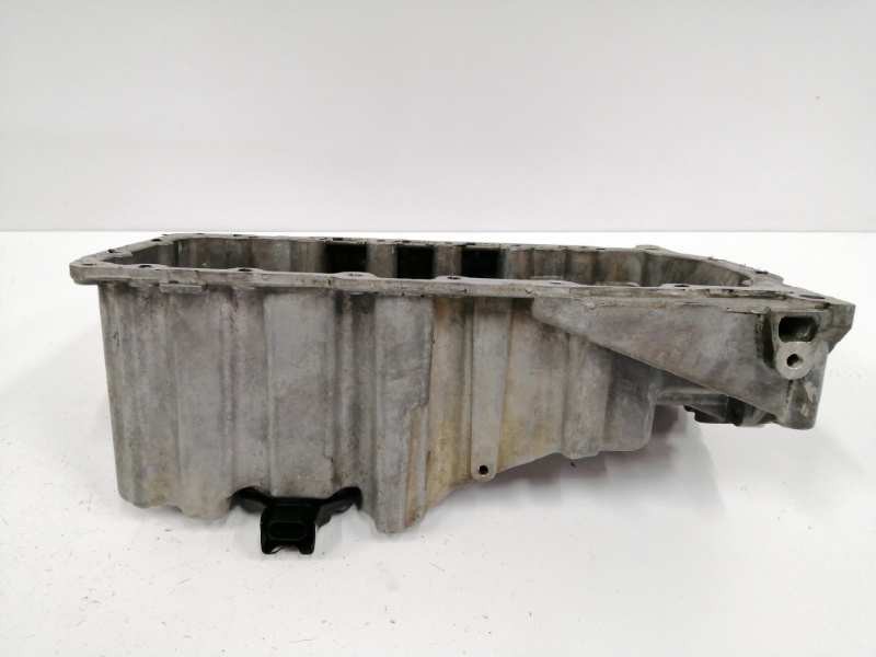 Recambio de carter para audi a6 berlina (4f2) 2.0 tdi referencia OEM IAM 03G103603J  