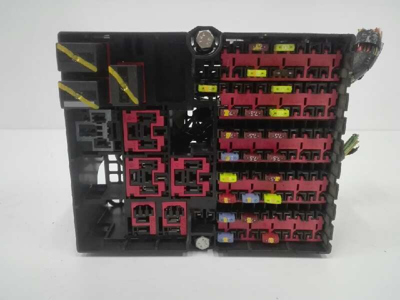 Recambio de caja reles / fusibles para ford transit connect (tc7) 1.8 tdci cat referencia OEM IAM 2S6T14A073AC  