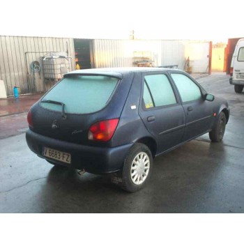 ford fiesta berlina del año 1998