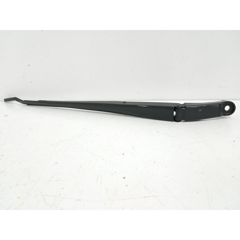 Recambio de brazo limpia delantero izquierdo para toyota auris (_e18_) 1.2 (nre185_) referencia OEM IAM 8522102310  