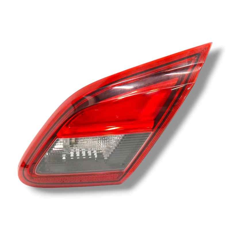 Recambio de piloto trasero derecho interior para opel corsa e 1.4 referencia OEM IAM 39012624 46003466 0287514111