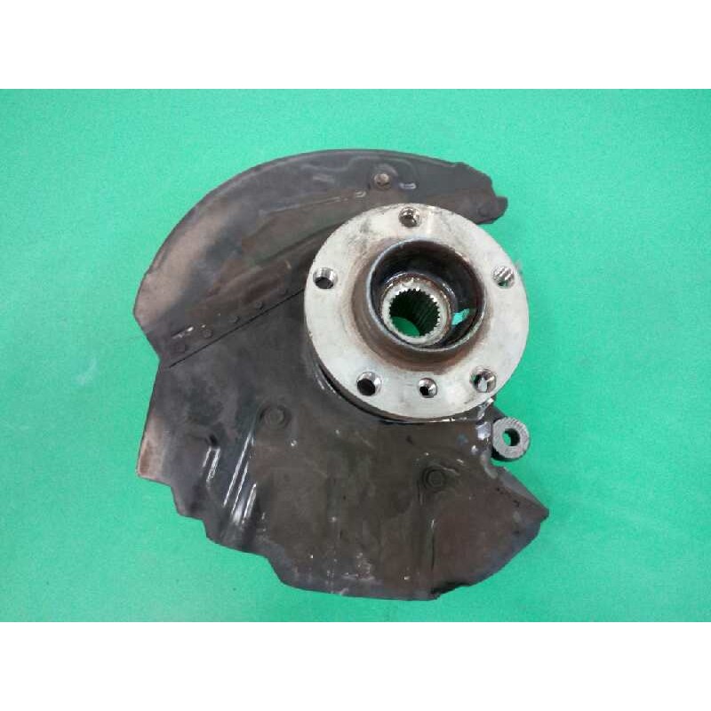 Recambio de mangueta delantera izquierda para bmw x5 (e53) 3.0i referencia OEM IAM 6761575C  
