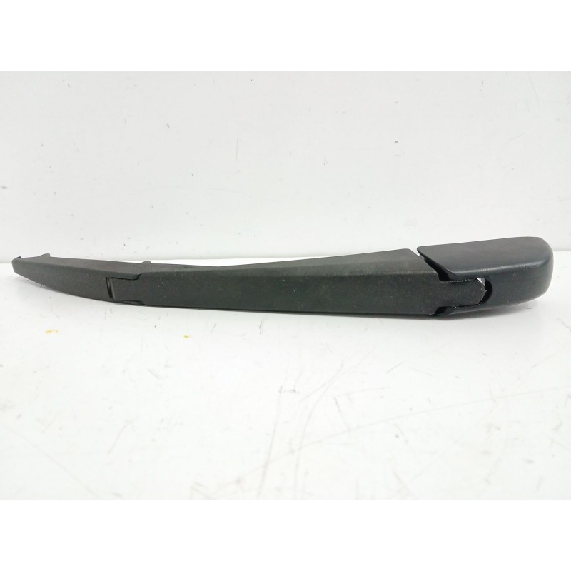 Recambio de brazo limpia trasero para toyota auris (_e18_) 1.2 (nre185_) referencia OEM IAM 8524102060  