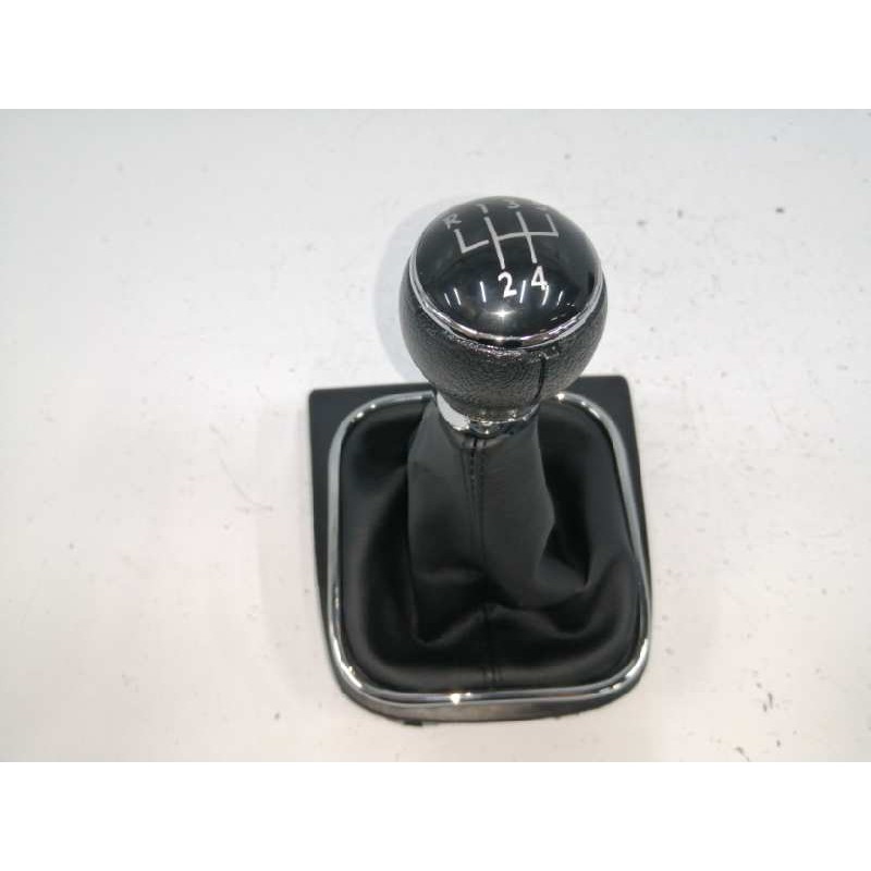 Recambio de pomo palanca cambio para volkswagen jetta (1k2) referencia OEM IAM 1K0711118A  