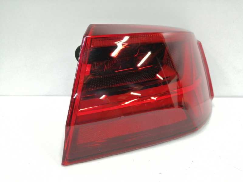 Recambio de piloto trasero derecho para audi a6 berlina (4gc) referencia OEM IAM 90075395 4G5945096E 