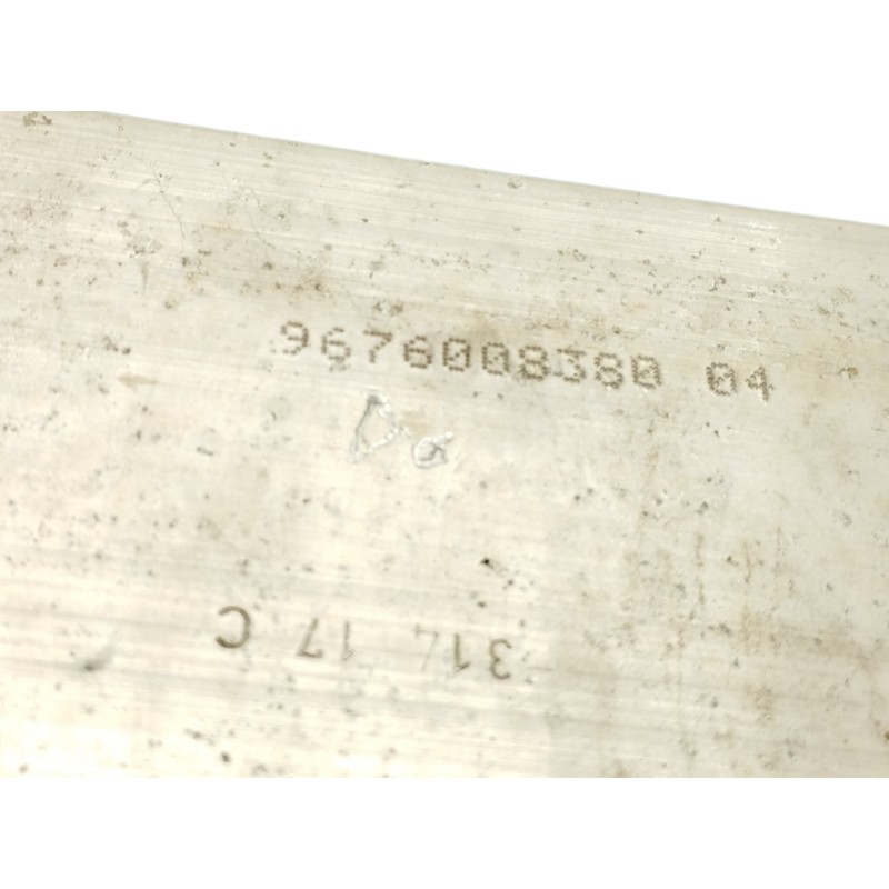 REFUERZO PARAGOLPES DELANTERO