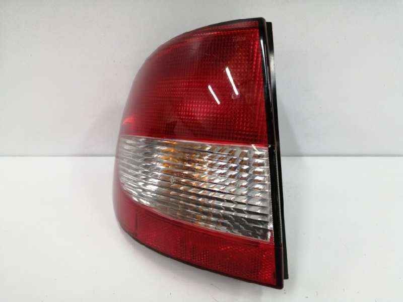 Recambio de piloto trasero izquierdo para renault megane i fase 2 classic (la..) referencia OEM IAM 89301490  