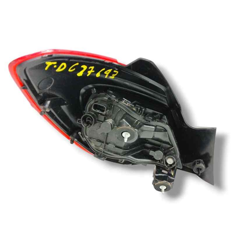 PILOTO TRASERO DERECHO 460034366 027414114