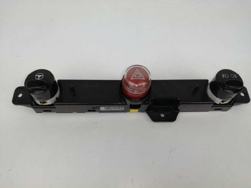 Recambio de warning para fiat nuova 500 (150) 1.2 cat referencia OEM IAM 735451108 Recambio de warning para fiat nuova 500 (150) 1.2 cat referencia OEM IAM 735451108