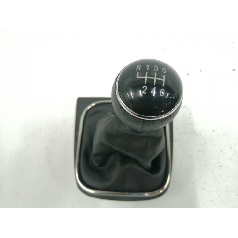 Recambio de pomo palanca cambio para volkswagen golf vi (5k1) sport referencia OEM IAM 1K0711118A  