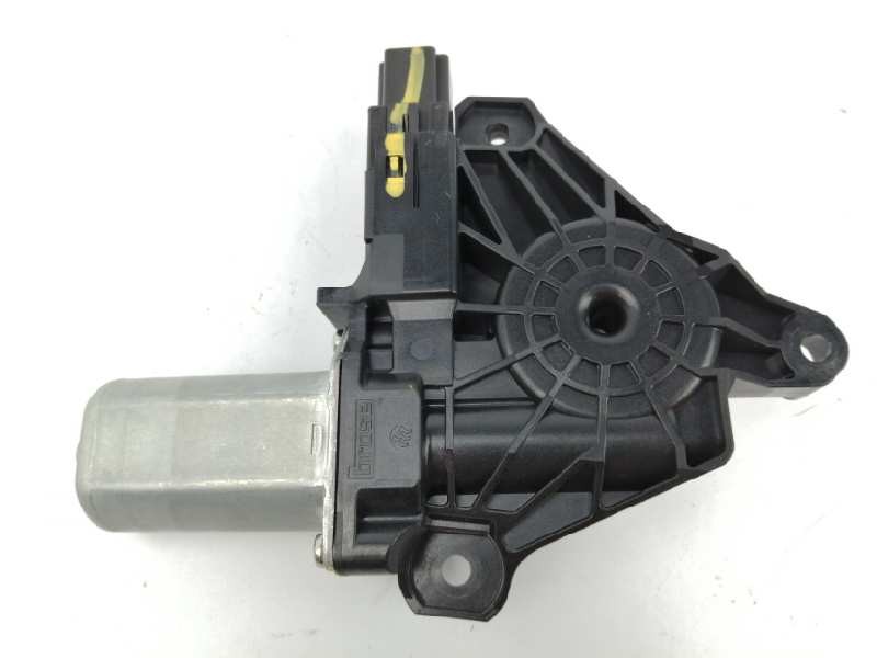 Recambio de motor elevalunas trasero derecho para volvo v40 1.6 diesel cat referencia OEM IAM C17543100 GB558RA SD883506 Recambio de motor elevalunas trasero derecho para volvo v40 1.6 diesel cat referencia OEM IAM C17543100 GB558RA SD883506