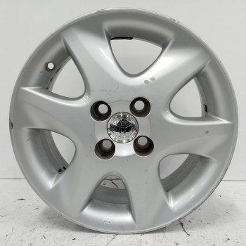 LLANTA 42611YY100 6JJX15CH ET45 4H 4X100