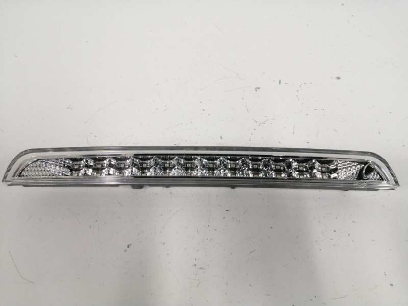 Recambio de luz central de freno para peugeot 308 referencia OEM IAM 9688016380  