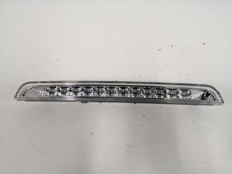 Recambio de luz central de freno para peugeot 308 referencia OEM IAM 9688016380  