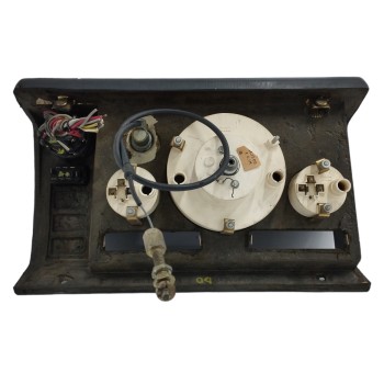 Recambio de cuadro instrumentos para mercedes-benz mb furgoneta (w631) d (631.332, 631.342) referencia OEM IAM 6316800687  