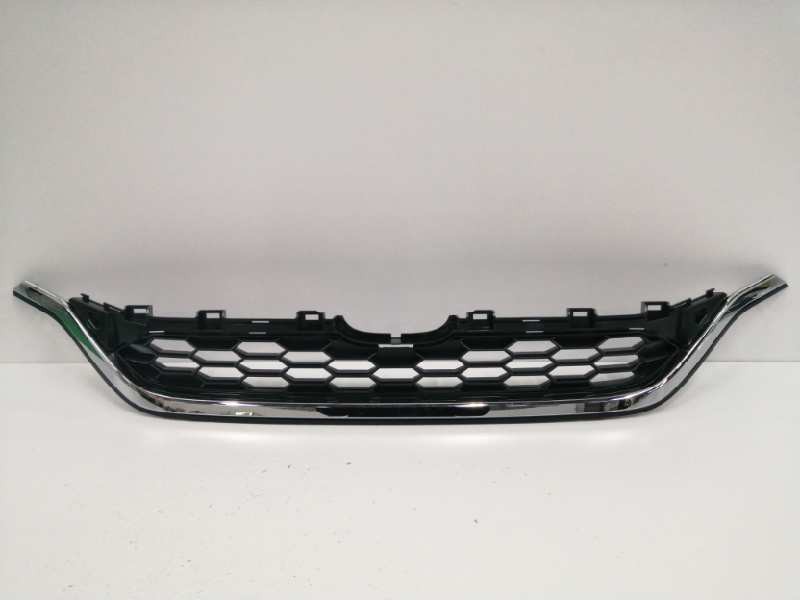 Recambio de rejilla delantera para honda cr-v referencia OEM IAM 71127T1VE010M1  