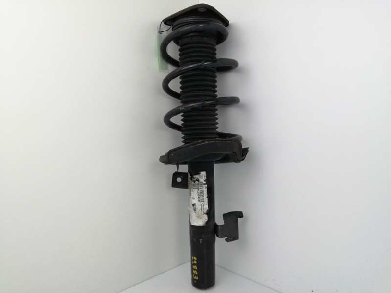 Recambio de amortiguador delantero derecho para volvo v40 1.6 diesel cat referencia OEM IAM Recambio de amortiguador delantero derecho para volvo v40 1.6 diesel cat referencia OEM IAM