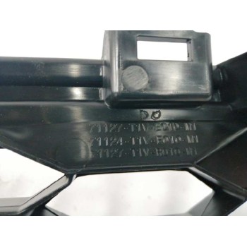 Recambio de rejilla delantera para honda cr-v referencia OEM IAM 71127T1VE010M1  