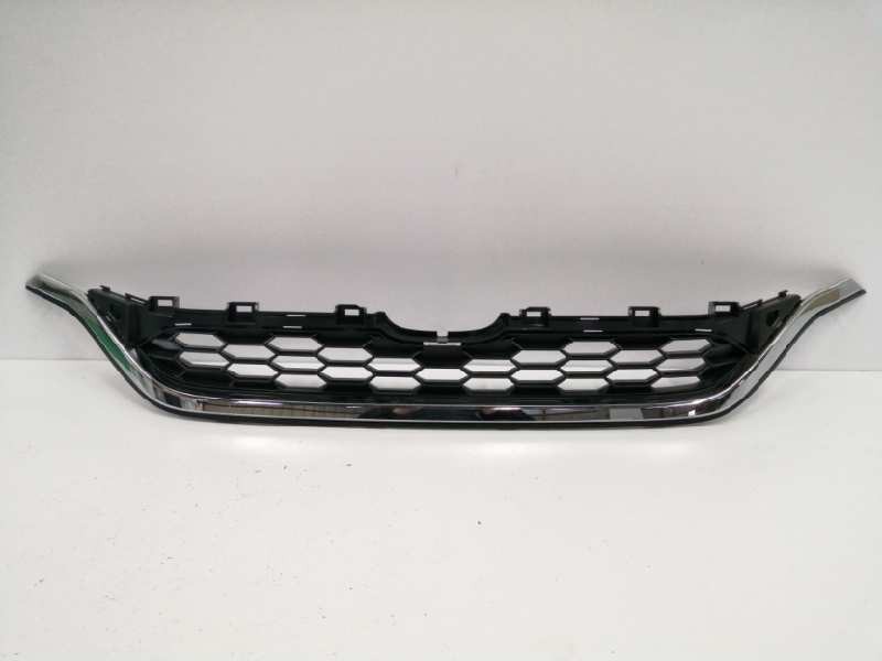 Recambio de rejilla delantera para honda cr-v referencia OEM IAM 71127T1VE010M1  