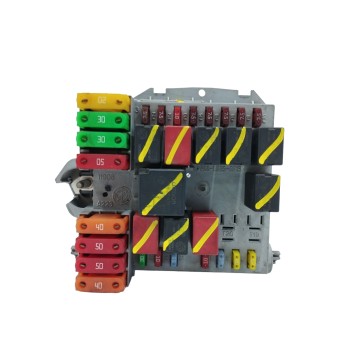 Recambio de caja reles / fusibles para fiat bravo (198) 1.9 8v jtd cat referencia OEM IAM 51775688  
