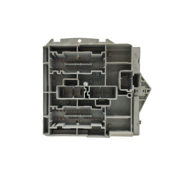 Recambio de caja reles / fusibles para fiat bravo (198) 1.9 8v jtd cat referencia OEM IAM 51775688  