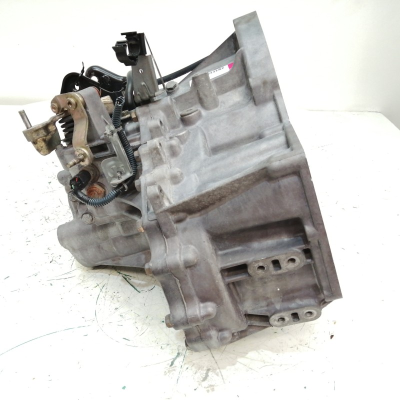 CAJA CAMBIOS EQ060