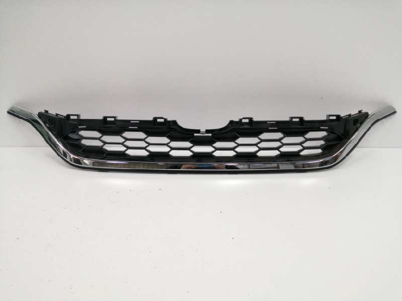 Recambio de rejilla delantera para honda cr-v referencia OEM IAM 71127T1VE010M1  